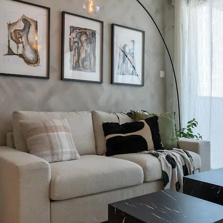 Lejlighed Luna - Homely W Balcony In Larnaca